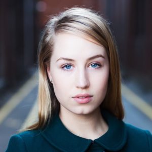 Izzy Stevens_headshot